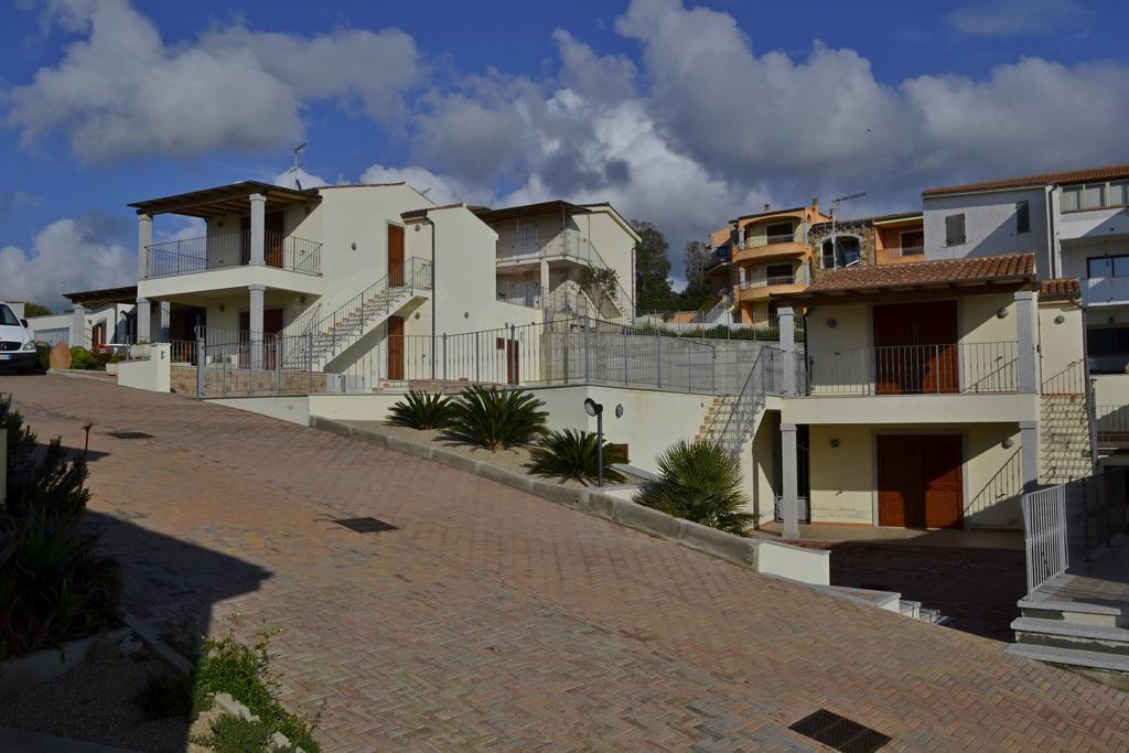 Gf Apartments Li Seddi Badesi Kültér fotó