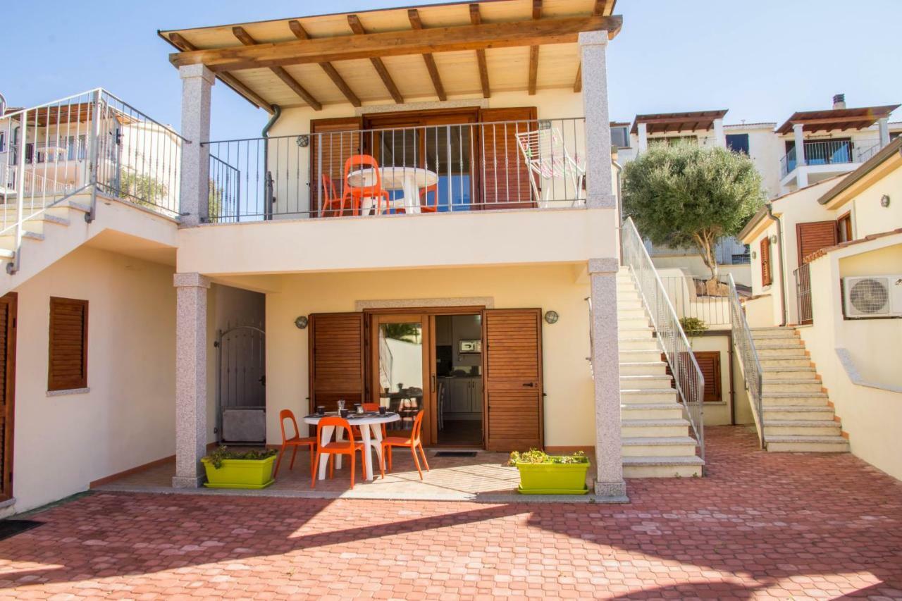 Gf Apartments Li Seddi Badesi Kültér fotó